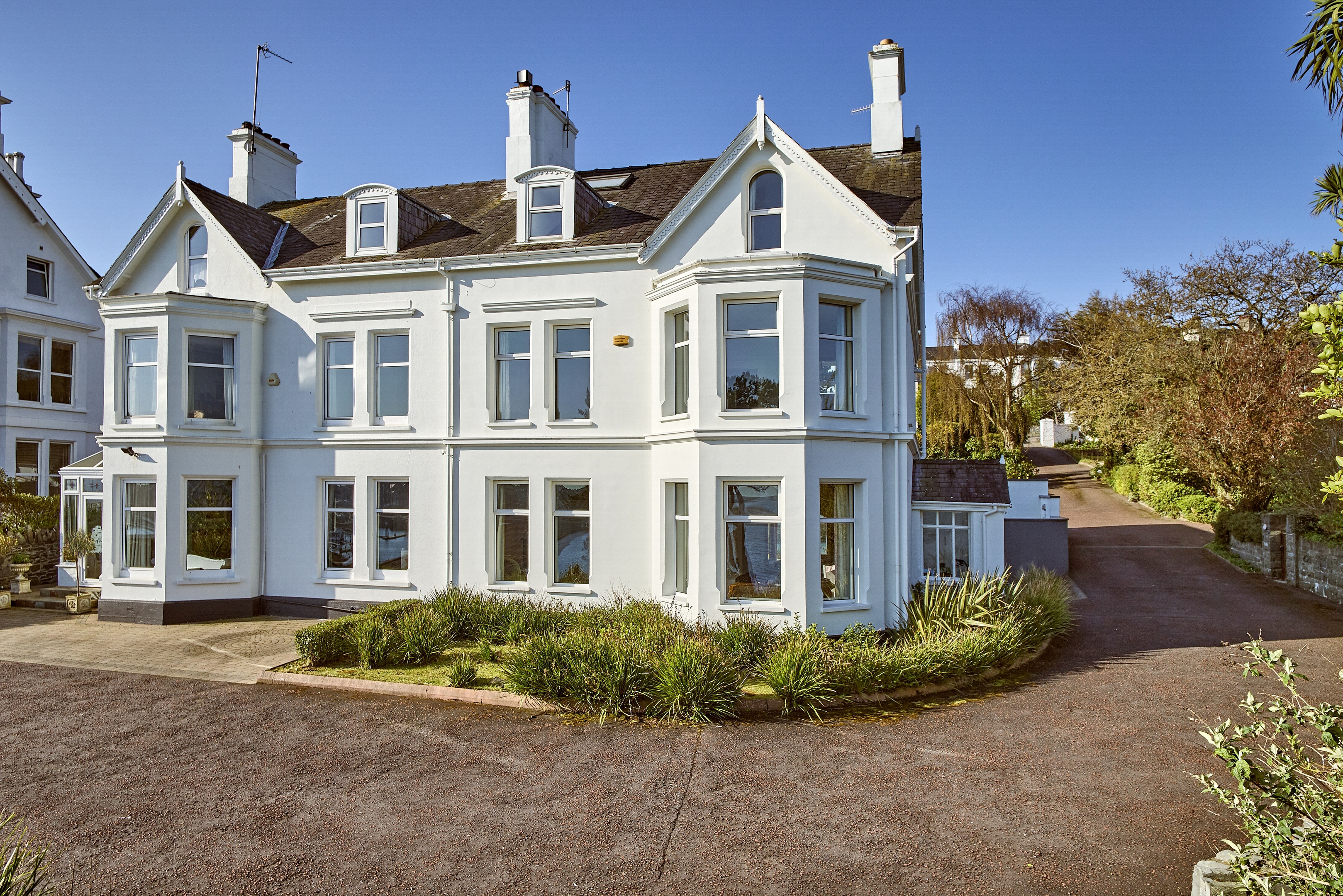 Home staging in Duncan BC by Clarafication Design