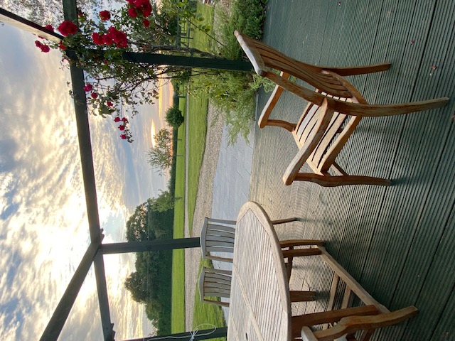 Home staging in Duncan BC by Clarafication Design